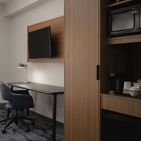 Fairfield Inn And Suites Cleveland Exteriör bild