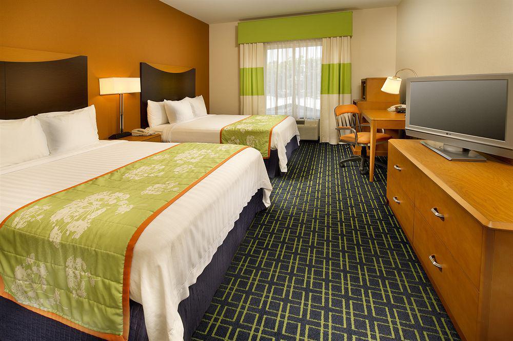 Fairfield Inn And Suites Cleveland Rum bild