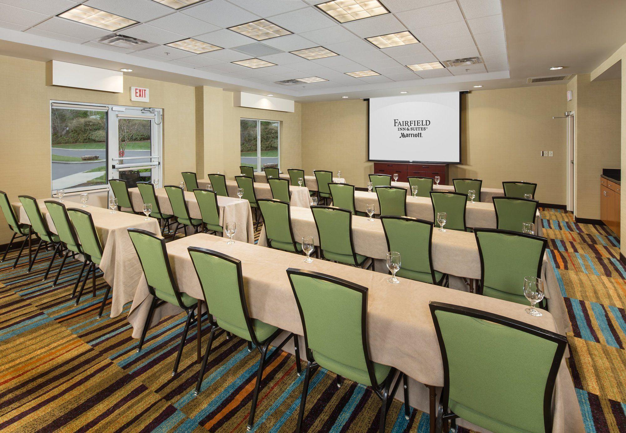 Fairfield Inn And Suites Cleveland Exteriör bild