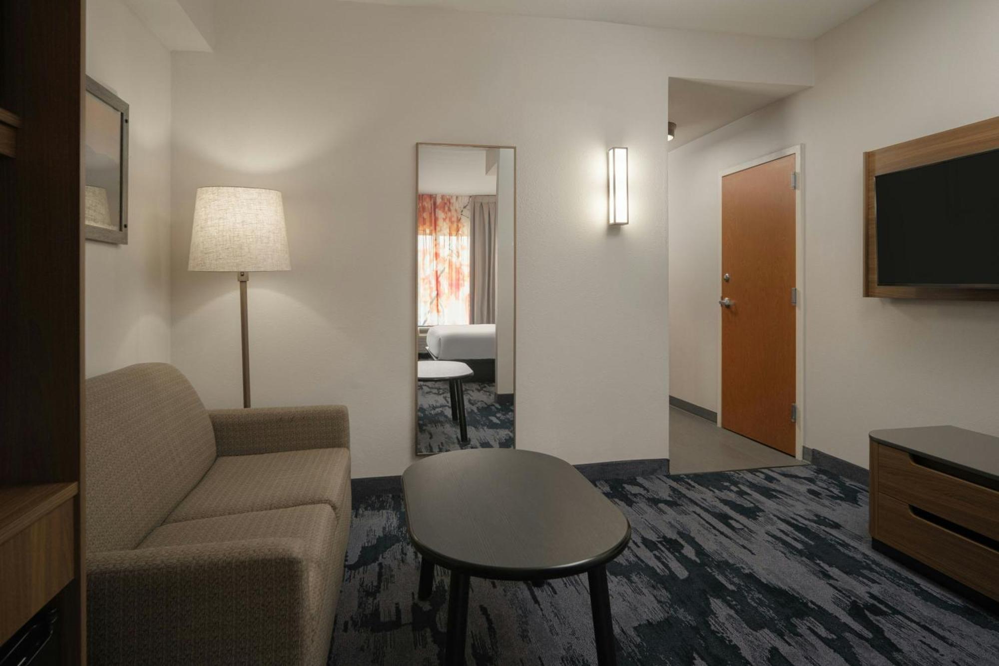 Fairfield Inn And Suites Cleveland Exteriör bild