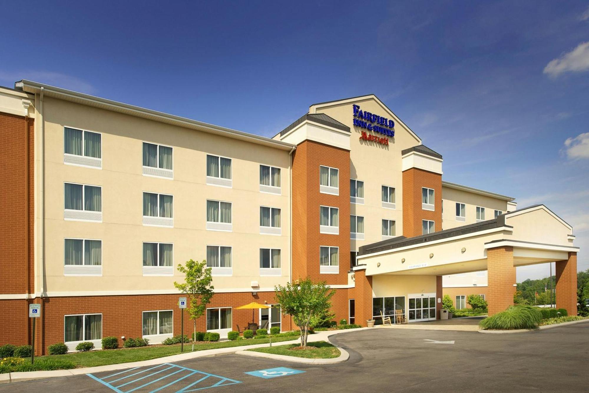 Fairfield Inn And Suites Cleveland Exteriör bild
