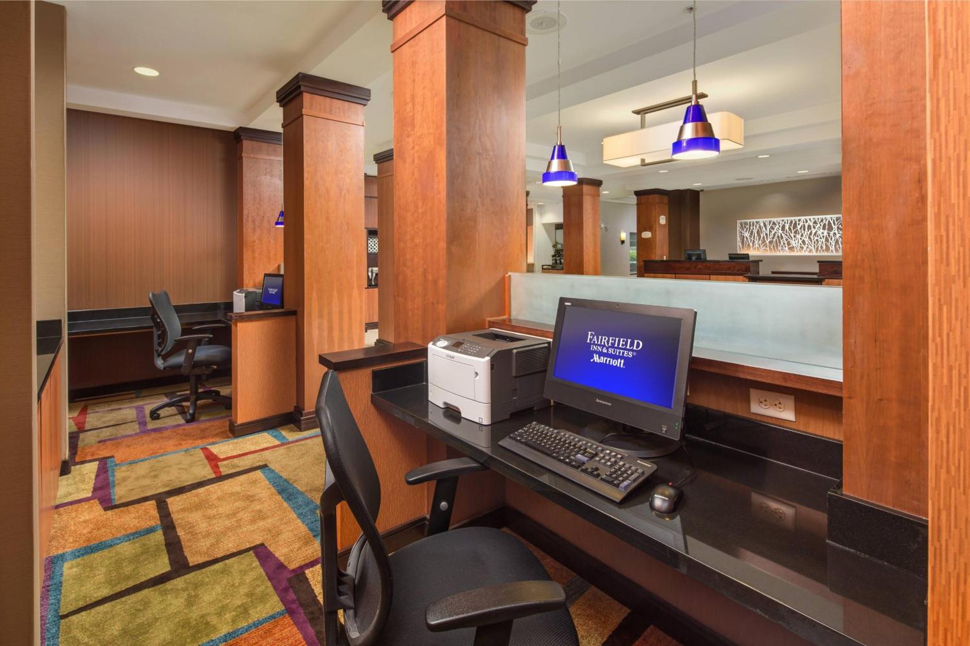 Fairfield Inn And Suites Cleveland Exteriör bild